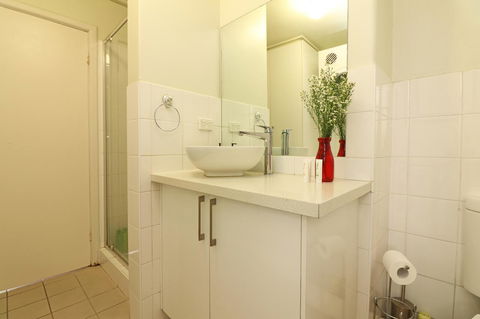 Colour Pop Fitzroy - 3 Bedroom Pet Friendly - Hotel WA 20
