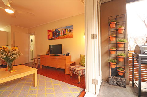 Colour Pop Fitzroy - 3 Bedroom Pet Friendly - Hotel WA 9