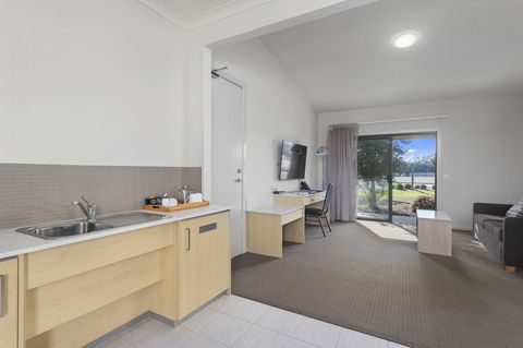 Quality Hotel Point Cook - Hotel WA 10