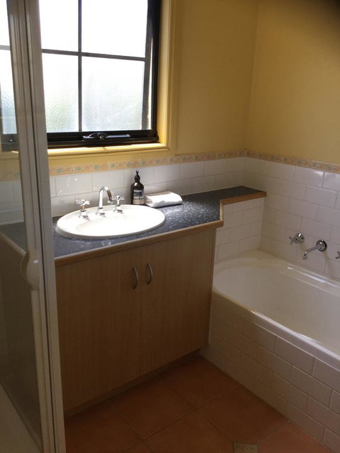 At The Beach Apartments - Hotel WA 9
