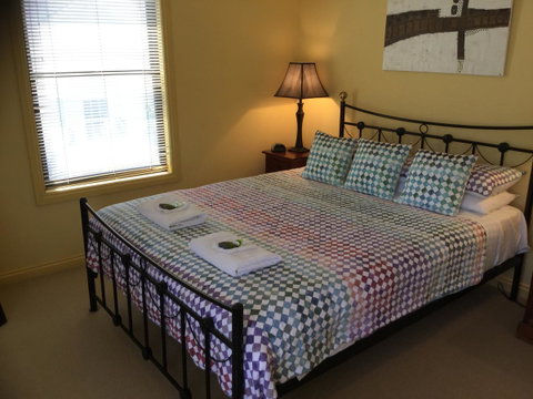 At The Beach Apartments - Hotel WA 2