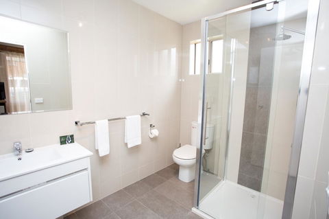 Blue Whale Motor Inn & Apartments - Hotel WA 11