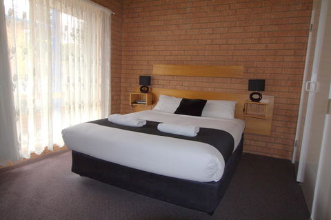 Blue Whale Motor Inn & Apartments - Hotel WA 23