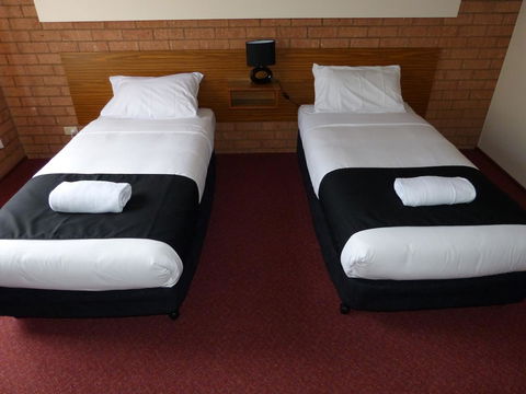 Blue Whale Motor Inn & Apartments - Hotel WA 29