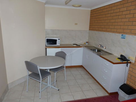 Blue Whale Motor Inn & Apartments - Hotel WA 27