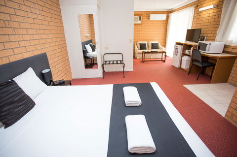 Blue Whale Motor Inn & Apartments - Hotel WA 3
