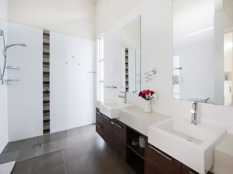 Boutique Stays - Maple On Kent - Hotel WA 12