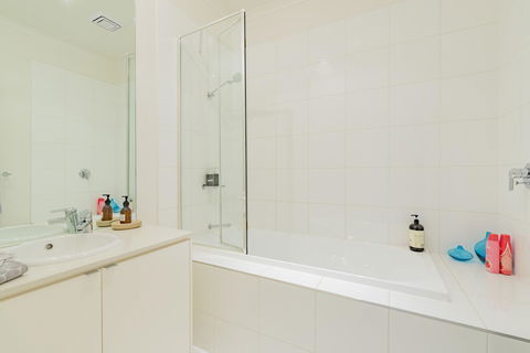 Stylish 3 Bedroom Townhouse - Free Parking - Hotel WA 23