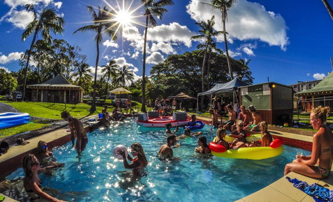Nomads Airlie Beach - Hotel WA 15