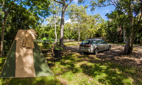 Nomads Airlie Beach - Hotel WA 40