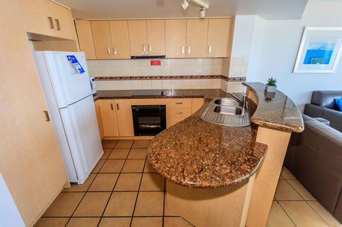 Grand Palais Boolarong Beachside Apartments - Hotel WA 25