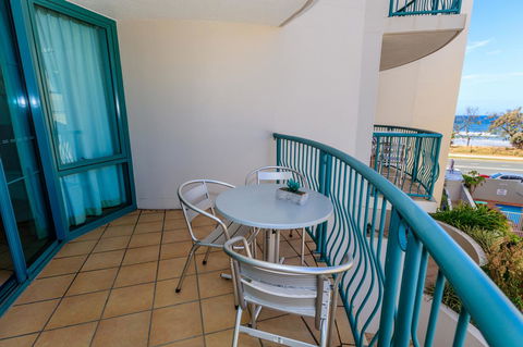Grand Palais Boolarong Beachside Apartments - Hotel WA 16