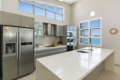 Redvue Holiday Apartments - Hotel WA 19