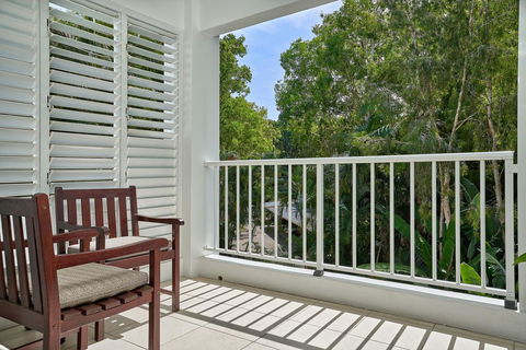 Palm Cove Paradise - Couples Spa Beach Getaway - Hotel WA 10