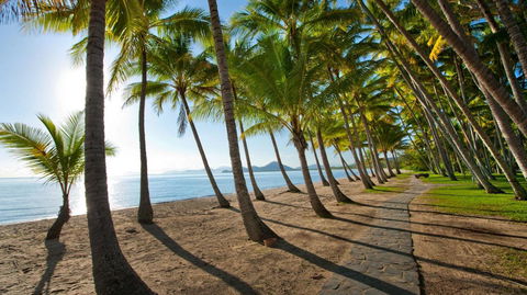 Palm Cove Paradise - Couples Spa Beach Getaway - Hotel WA 24