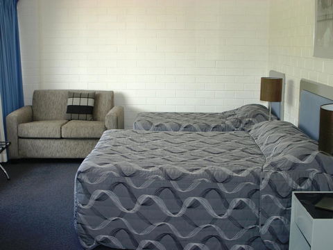 Dalby Manor Motor Inn - Hotel WA 35