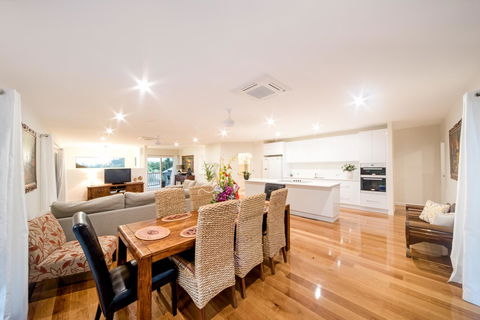 Whitsunday Luxury Homes - Hotel WA 4