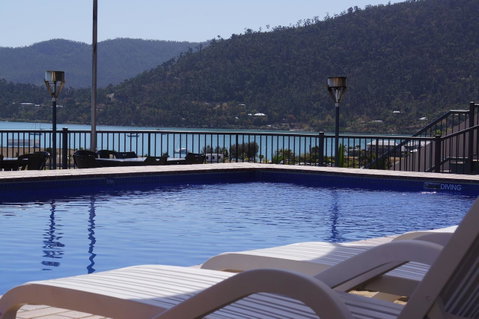 Ocean Views At Whitsunday Terraces Resort - Hotel WA 4