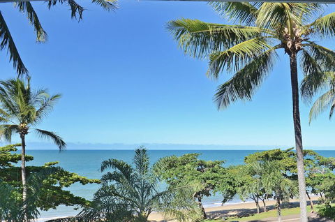 Roydon Beachfront Apartments - Hotel WA 5