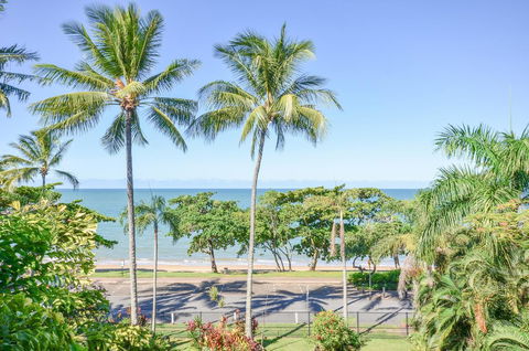 Roydon Beachfront Apartments - Hotel WA 9