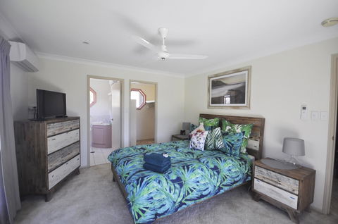 Bribie Island Canal Holiday Destination! - Hotel WA 9