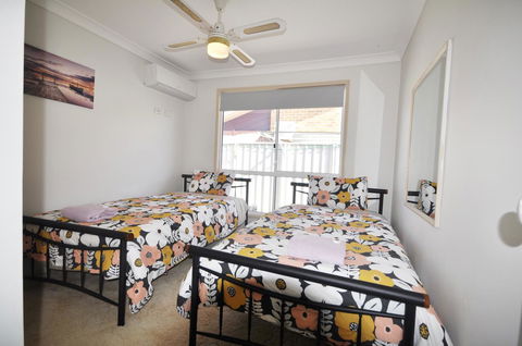 Bribie Island Canal Holiday Destination! - Hotel WA 18