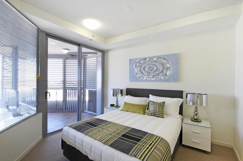 Monaco Caloundra - Hotel WA 30