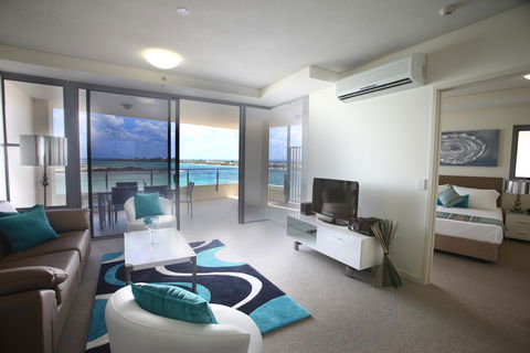 Monaco Caloundra - Hotel WA 21