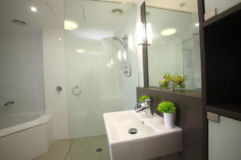 Monaco Caloundra - Hotel WA 35