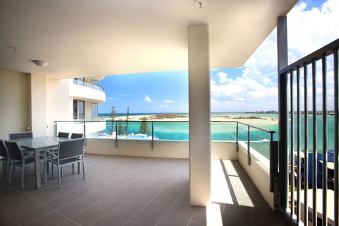 Monaco Caloundra - Hotel WA 20