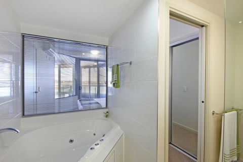 Monaco Caloundra - Hotel WA 27