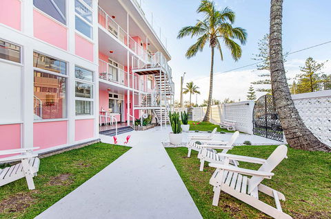 The Pink Hotel Coolangatta - Hotel WA 2