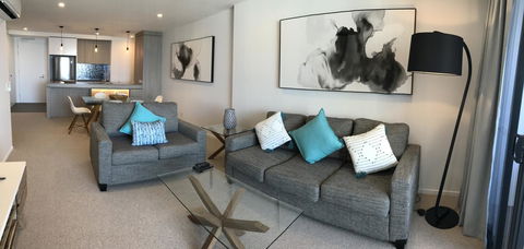 Qube Broadbeach Ocean View Apartments - Hotel WA 18