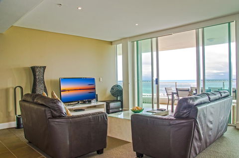 Kirra Surf Apartments - Hotel WA 32