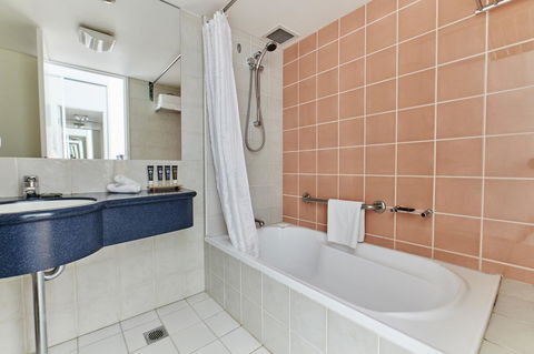 Novotel Cairns Oasis Resort - Hotel WA 2