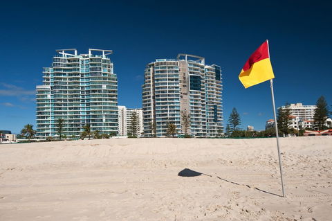 Reflection On The Sea - Hotel WA 32
