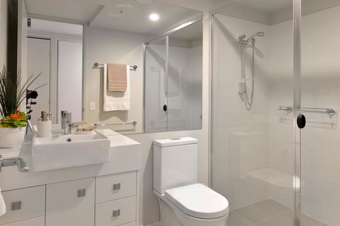 Pure Kirra - Hotel WA 11