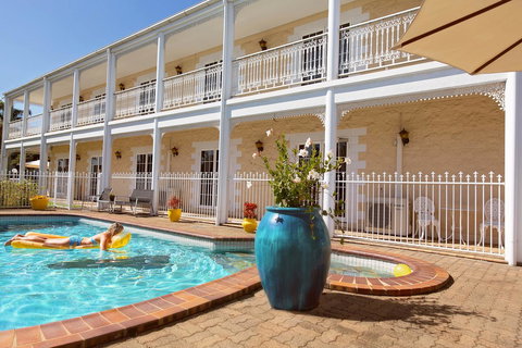 White Lace Motor Inn - Hotel WA 4
