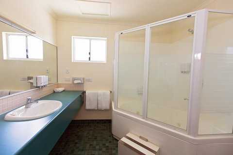 White Lace Motor Inn - Hotel WA 14