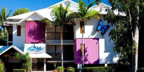 Freestyle Resort Port Douglas - Hotel WA 5