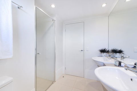On The Bay Apartments - Hotel WA 24