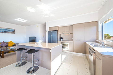 On The Bay Apartments - Hotel WA 4