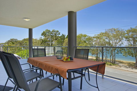 On The Bay Apartments - Hotel WA 7