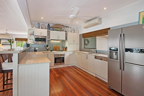 15 Wharf Street - Hotel WA 14