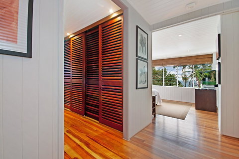 15 Wharf Street - Hotel WA 16