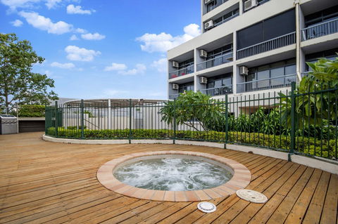 Sunshine Tower Hotel - Hotel WA 13