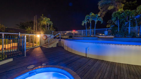 Sunshine Tower Hotel - Hotel WA 12