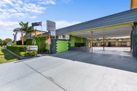 Book Maryborough Accommodation Vacations Hotel WA Hotel WA