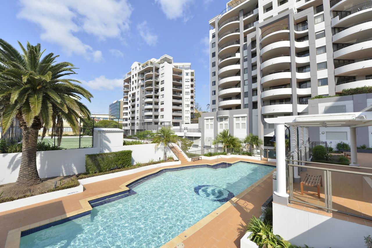 Auchenflower QLD Hotel WA
