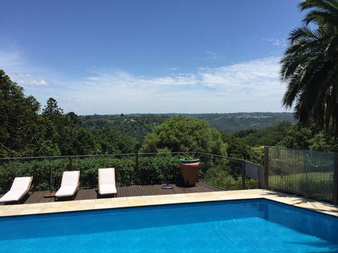 Montville Holiday Apartments - Hotel WA 18